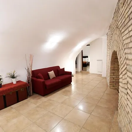 Easy Holidays - In Selci Colosseo Apartment Rom