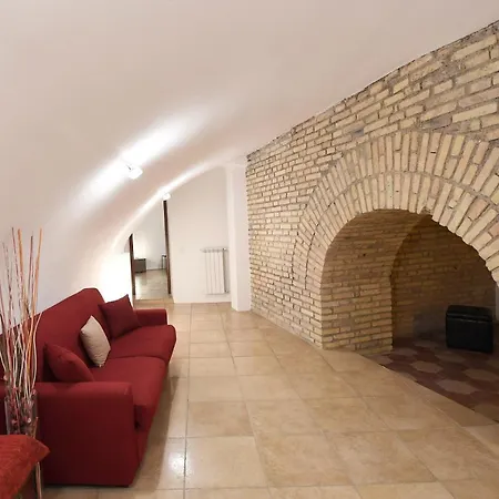 Easy Holidays - In Selci Colosseo Apartment Rom
