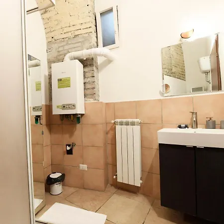 Easy Holidays - In Selci Colosseo Rom