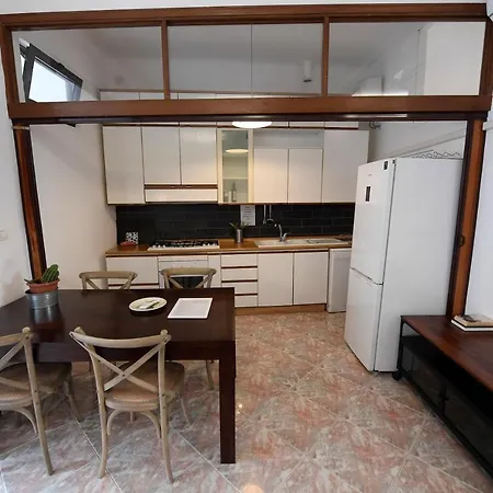 Appartamento Easy Holidays - In Selci Colosseo