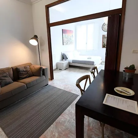 Easy Holidays - In Selci Colosseo * Rom